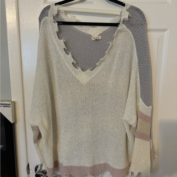 Super cute never been worn POL sweater - Picture 2 of 2